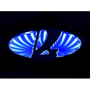 Трехмерная эмблема для Lada синего свечения